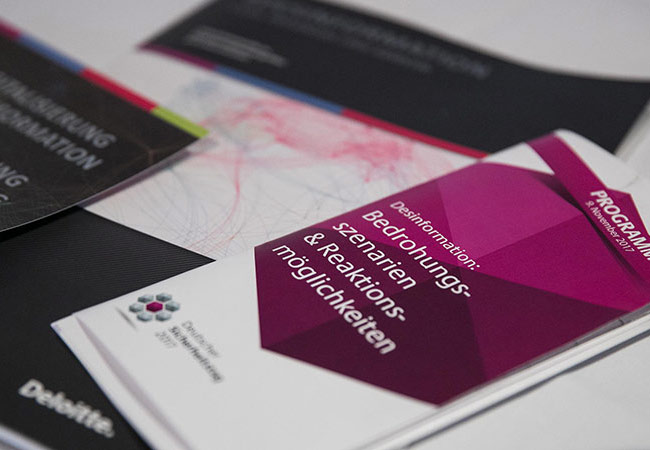 Informationsmaterial Broschüre